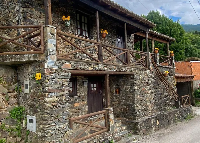 Retiro Rustico Sereno Na Natureza 컨트리하우스 *